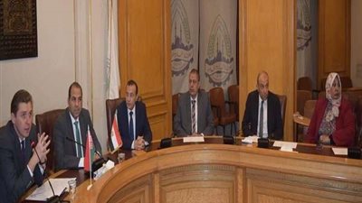 غرفة القاهرة تبحث استثمارات مصرية بيلاروسية في قطاع الألبان