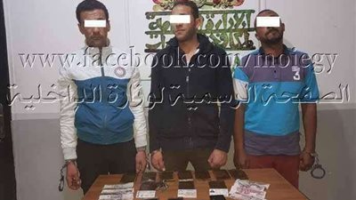 القبض على عاطلين لإتجارهما في المخدرات بمنطقة المرج
