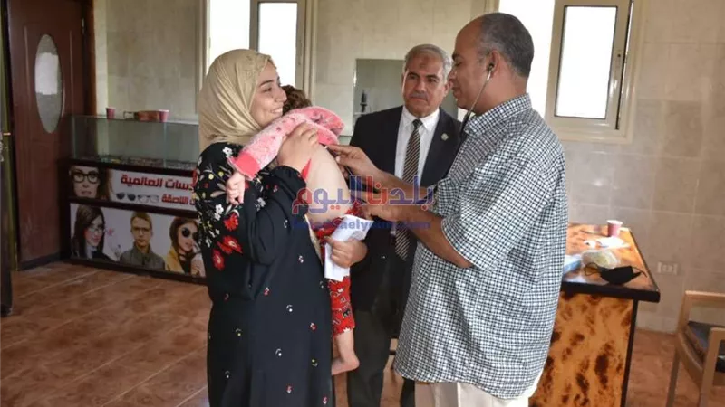 الكشف على 1404 حالة فى قافلة طبية بقرية أبورقبة