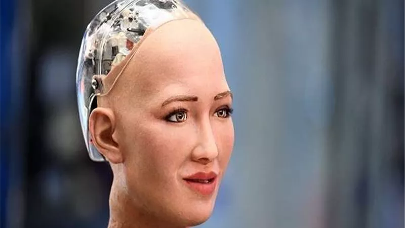 تشارك بمنتدى شباب العالم.. 12 معلومة عن الروبوت 