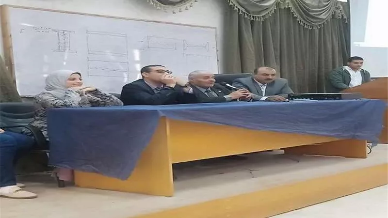 بالتعاون مع 