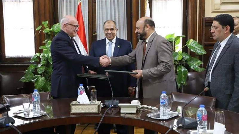 وزير الزراعة يشهد توقيع بروتوكول تعاون مشترك بين 