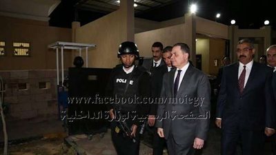 وزير الداخلية يتفقد استعدادات تأمين منتدى أسوان للسلام