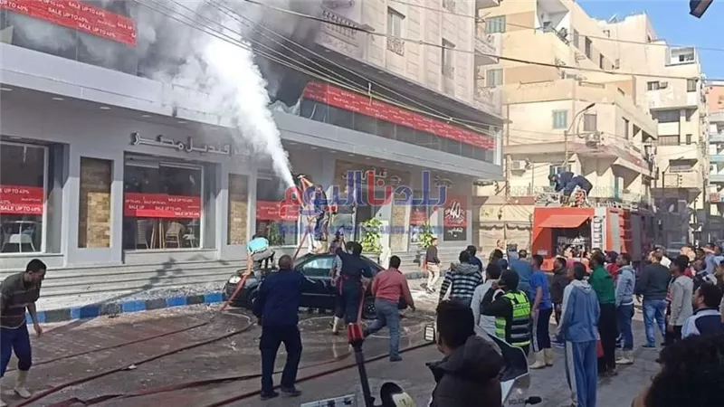 الحماية المدنية تسيطر على حريق داخل شقة سكنية في الموسكى وآخر بأكتوبر