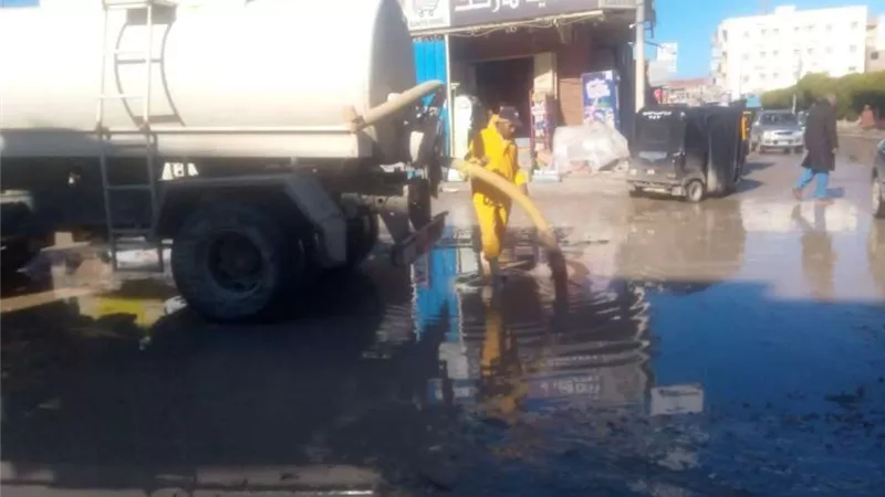 بالصور .. جهود محافظة مطروح لمواجهة الطقس السيء