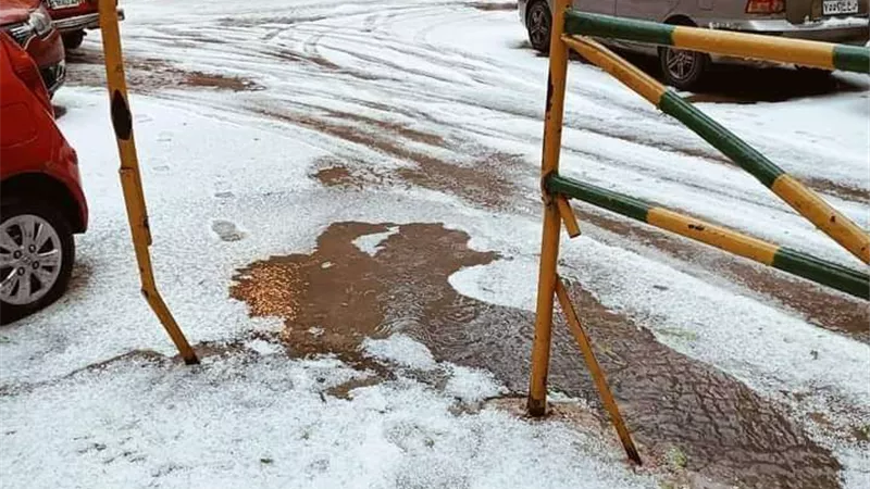 1 درجة مئوية.. رياح وأمطار شديدة في محافظة تغطيها الثلوج