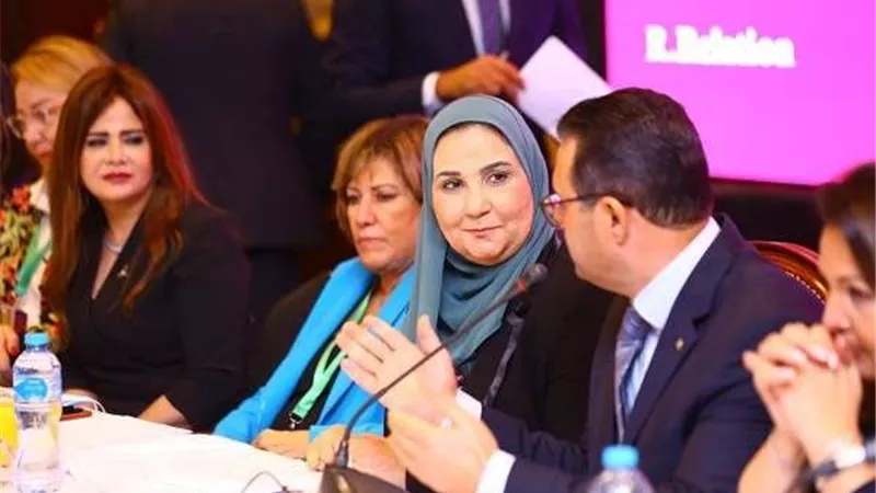 وزارة التضامن: توفير 60 سيارة نقل جماعي لذوي الإعاقة