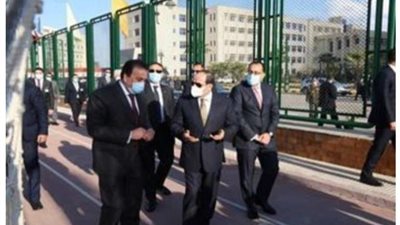 الرئيس السيسي: مش هوزع فلوس على الناس بس هوفر فرص عمل