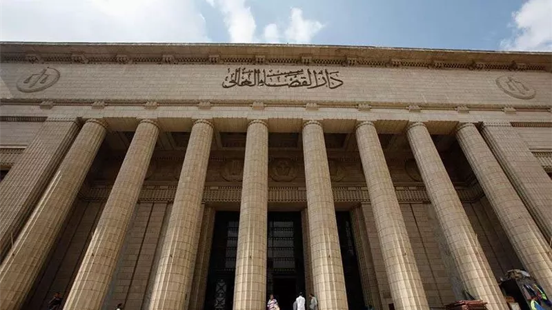 المشدد 5 سنوات لـمتهم بحيازة سلاح ناري بالمقطم