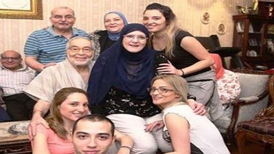 شمس البارودي تثير الجدل على