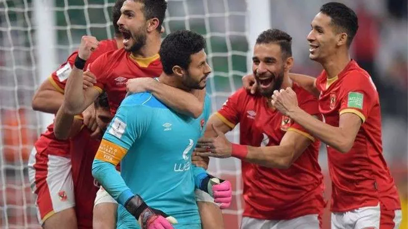 الأهلي يعلق على فسخ عقد نجمه بالتراضي