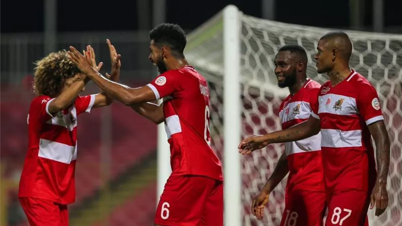صراع الدوري السعودي.. الوحدة يعبر العدالة ويتصدر.. والرائد يقهر الشباب