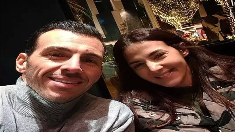 في ميلادها الـ 37.. رامي رضوان يخرج زوجته 