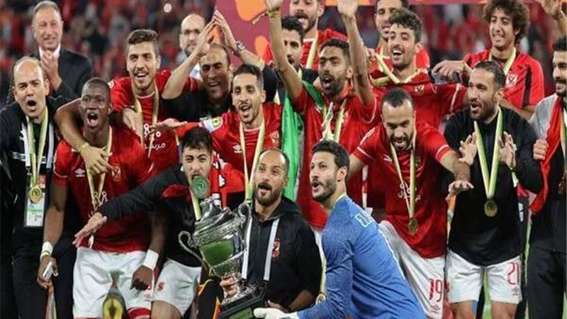 الأهلي يرفض رحيل نجم الفريق في يناير