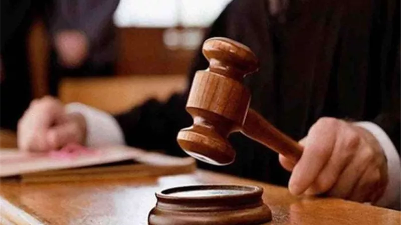 السجن 3 سنوات لـ 5 متهمين قتلوا شاب وألقوا جثته في مصرف بالشرقية