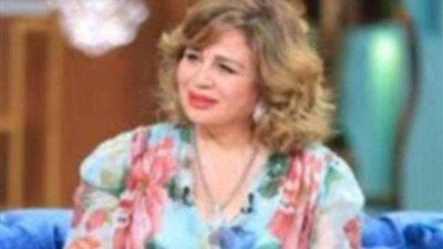 رسالة حب لإلهام شاهين في عيد ميلادها