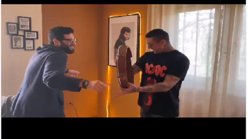 أحمد الفيشاوي يرقص على أنغام 