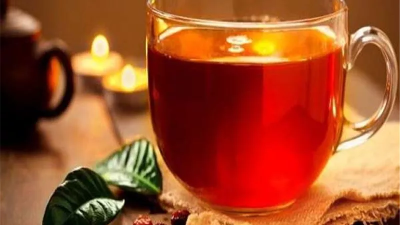 في اليوم العالمي له.. تعرف على فوائد الشاي الأحمر