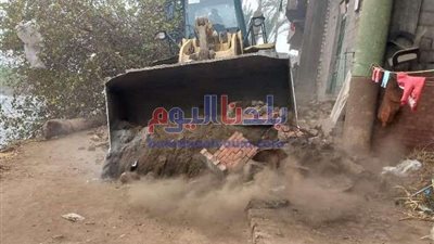 محافظ سوهاج يتابع ملف إزالة التعديات على النيل والمجاري المائية وأملاك الري