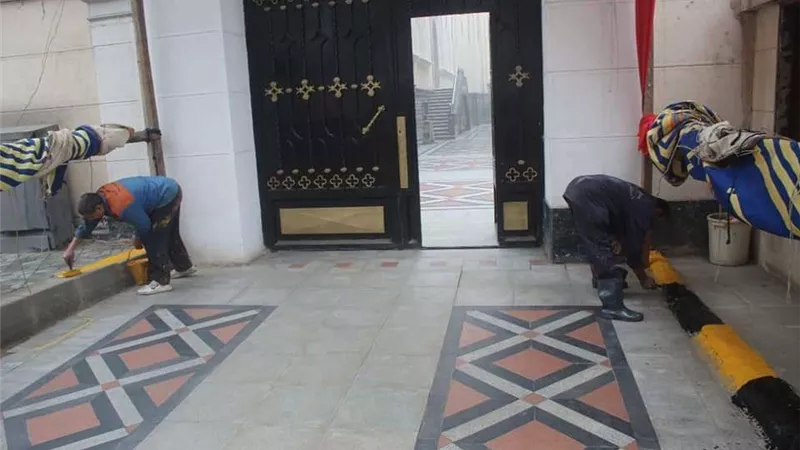 محافظة الجيزة تشن حملات نظافة موسعه ورفع للإشغالات والسيارات المتهالكه بمحيط الكنائس
