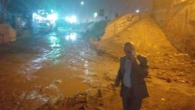 تراكم المياه بنفق 6 أكتوبر بشبرا.. ومحافظ القليوبية يوجه بحل المشكلة
