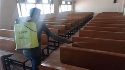 بتعقيم المدرجات.. جامعة المنيا تستعد لامتحانات الفصل الدراسي الاول