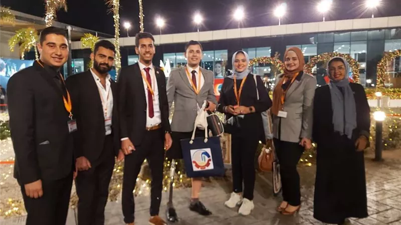 شباب البحيرة يشاركون في منتدى شباب العالم ويوزعون هدايا تذكارية