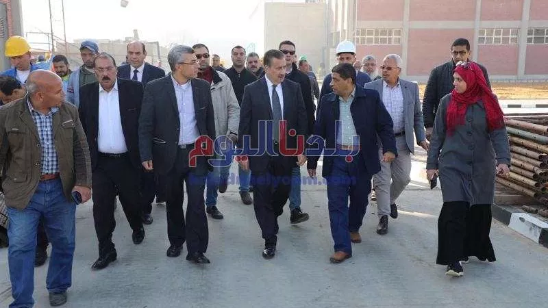 محافـظ المنوفية يتفقد مشروع محطة وشبكات مياه الحامول