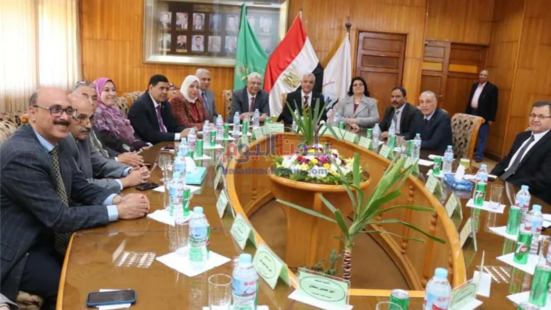 وفد من جامعة المنوفية في زيارة للعاصمة الإدارية الجديدة