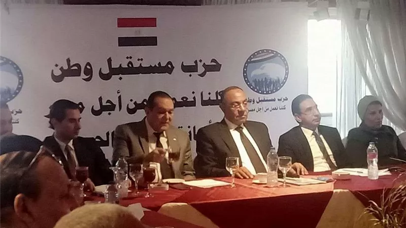 مشيدا بجهود الرئيس السيسي.. 