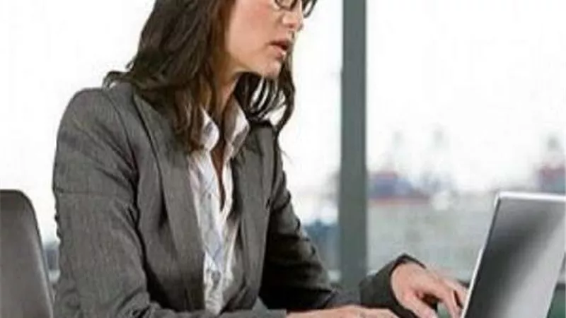 بـ5 خطوات.. كيف تثبت نفسك في العمل؟