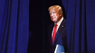 بومبيو يفاجئ وبيلوسي تقر المساءلة.. ترامب في قفص الاتهام أمام 