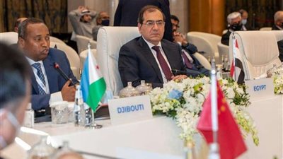 الملا يستعرض إجراءات تطوير قطاع التعدين في اجتماع وزراء العرب بالرياض