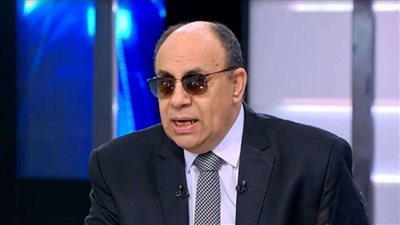 شاهد| مبروك عطية: لا أنصح الشباب بهذا النوع من الزواج