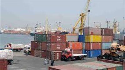 بالأرقام.. نشاط ميناء الإسكندرية 