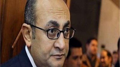 محامي جماعة الإخوان الإرهابية.. هجوم ناري على 
