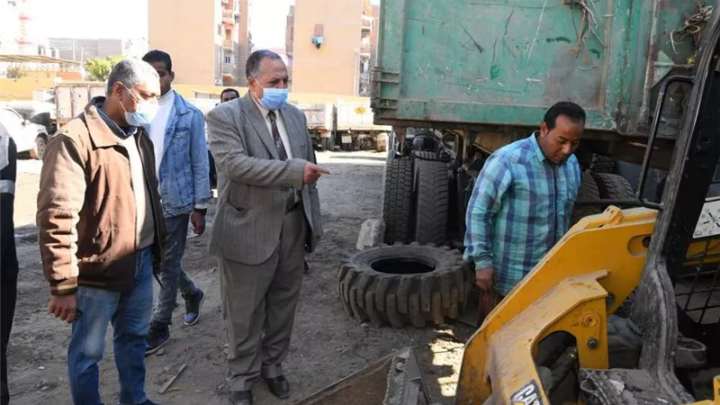 بتكليف من محافظ قنا.. السكرتير العام يقود حملة نظافة موسعة فى مركز قوص
