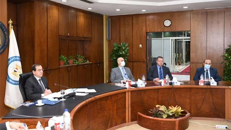 الملا: 30 مليار جنيه استثمارات لتطوير شركات بترول في موازنة 2022-2023