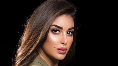 ياسمين صبري ترد على اتهام والدها لها بالكذب (تفاصيل)