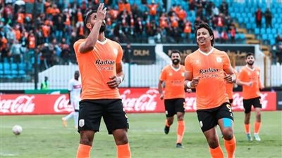 فاركو يصعق الزمالك بهدفين نظيفين ويضع الأبيض في مأزق