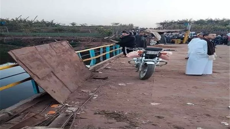 بأمر المحافظ غلق وتشميع  معدية  الموت 