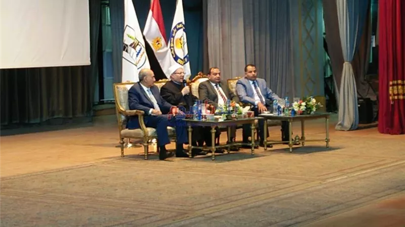 مفتي الجمهورية من جامعة بني سويف: المتدين تدينا مغشوشًا عنده انفصام في الشخصية