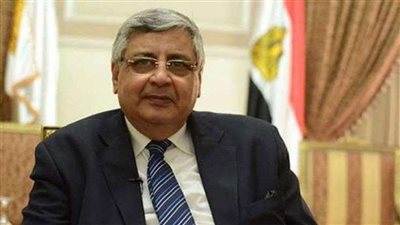 تاج الدين: الطلاب أكثر عرض للإصابة بكورونا
