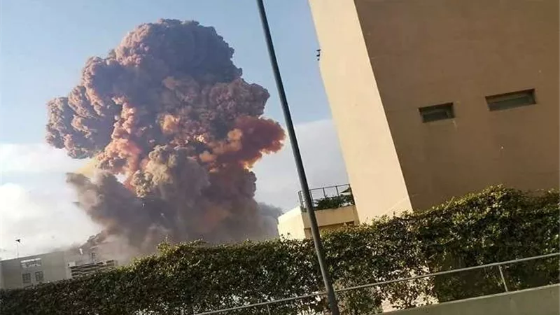 الجيش اللبناني يوزع وحدة سكنية لمتضررين انفجار ميناء بيروت