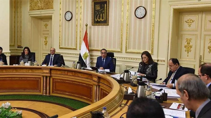 تفاصيل اجتماع مصطفى مدبولي باللجنة الوزارية الاقتصادية