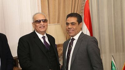 صناعة الوفد تطالب بالتوسع محليًا في الصناعات التي يتم استيرادها