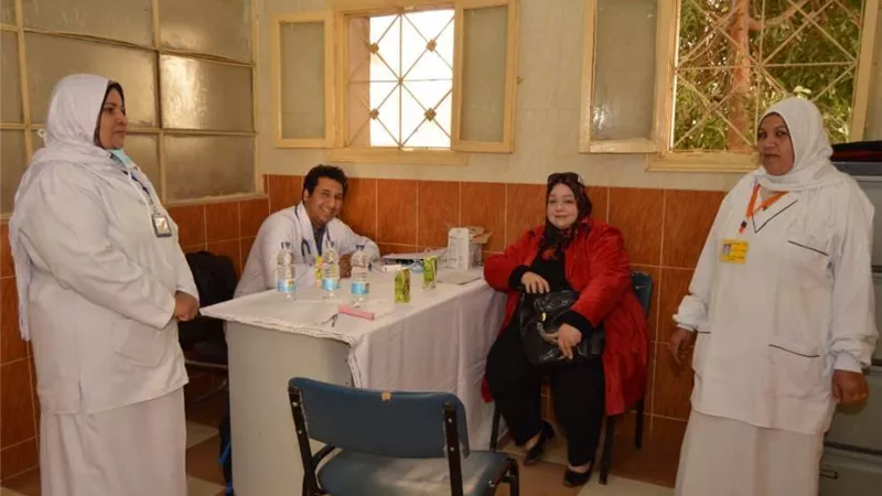 بالصور.. بدء فعاليات اليوم الأول لقافلة عين شمس التنموية بأسيوط