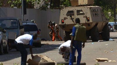 بوركينا فاسو.. الجيش يعلن عزل الرئيس وتعليق الدستور وإقالة الحكومة وحل البرلمان