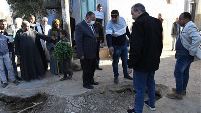 في استجابه سريعة.. الداودي يكلف بمعاينة موقع الهبوط الأري بقرية في قنا