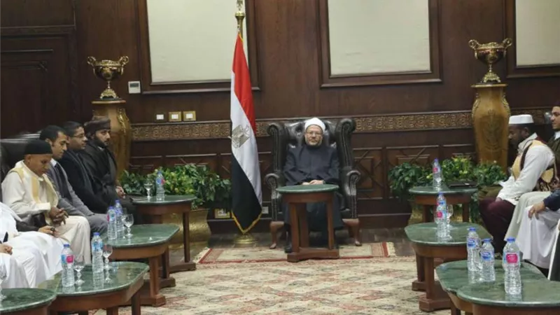 بالصور.. مفتي الجمهورية يستقبل وفدًا من أئمة ليبيا لبحث تعزيز التعاون الديني